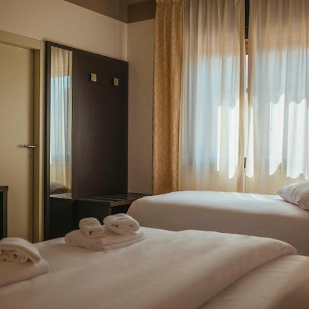 Hotel Palazzo Paradiso Meduna di Livenza Extérieur photo