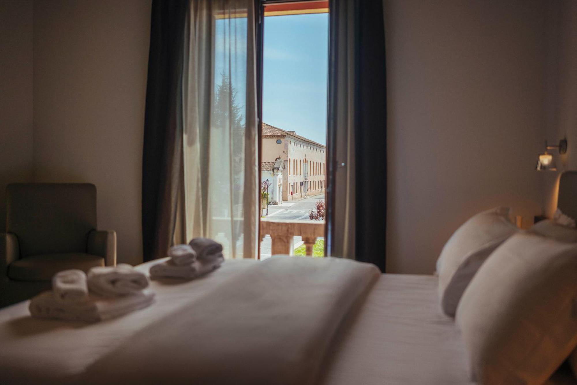 Hotel Palazzo Paradiso Meduna di Livenza Extérieur photo
