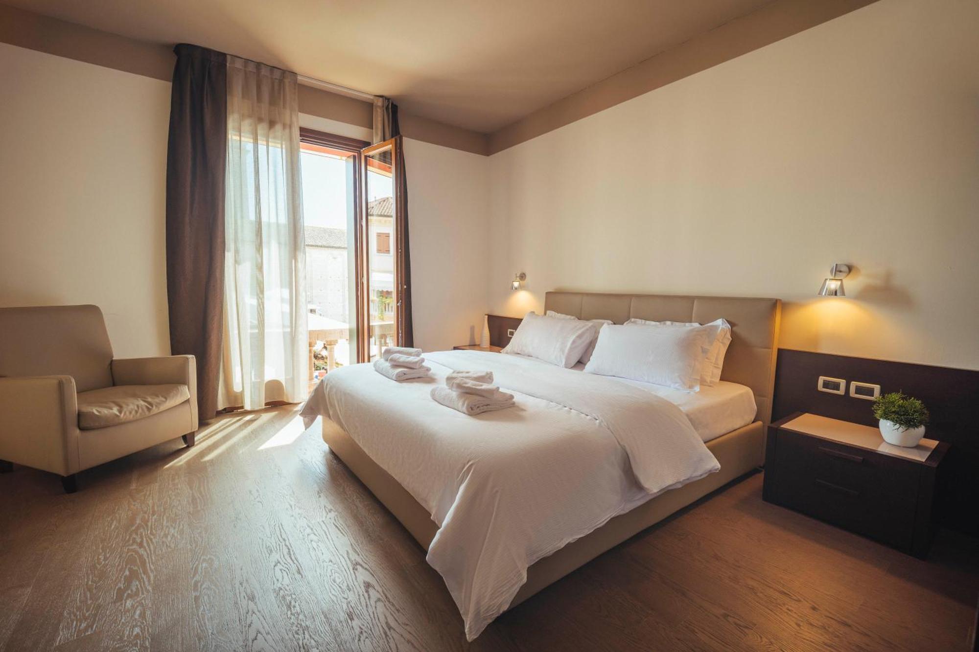 Hotel Palazzo Paradiso Meduna di Livenza Extérieur photo