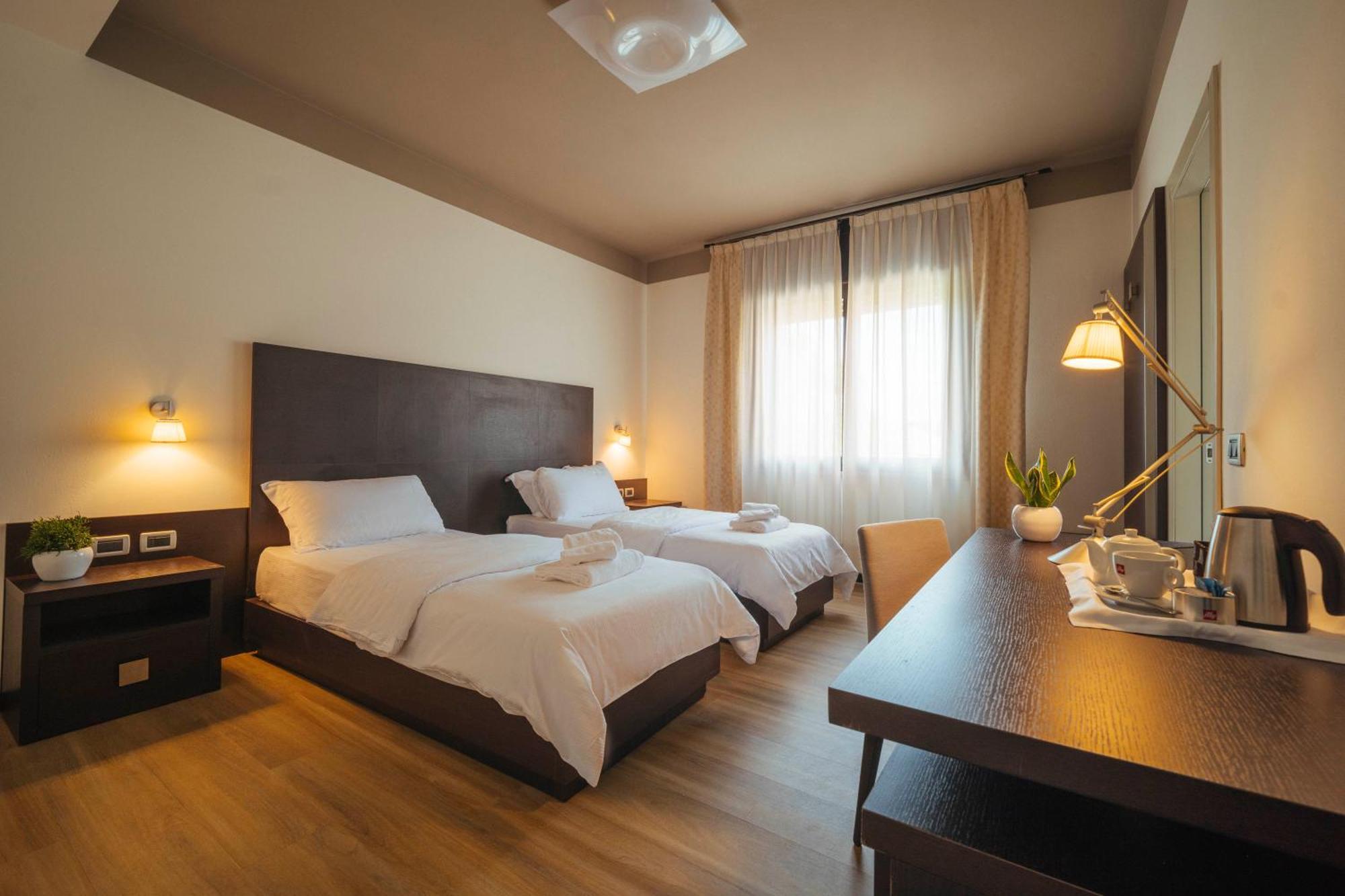 Hotel Palazzo Paradiso Meduna di Livenza Extérieur photo