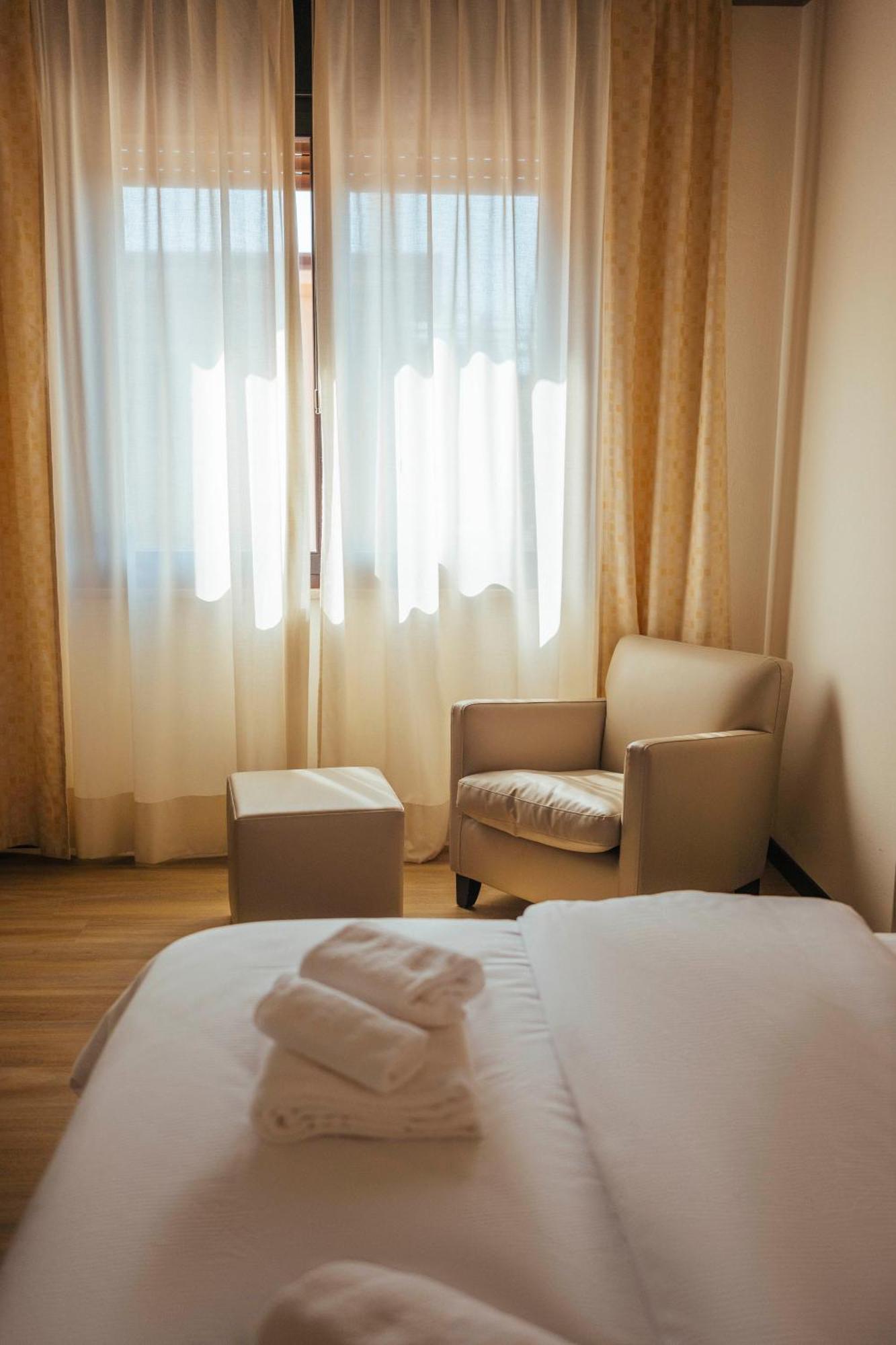 Hotel Palazzo Paradiso Meduna di Livenza Extérieur photo