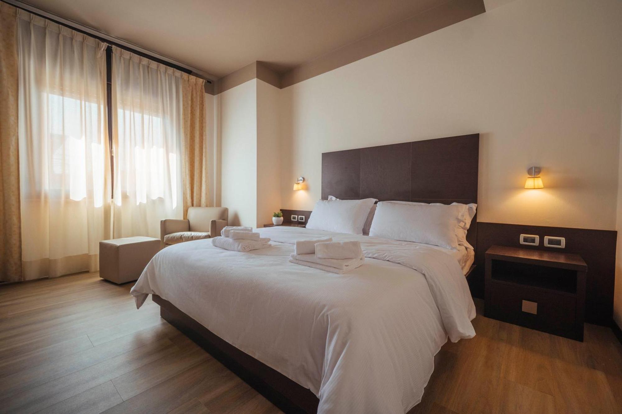 Hotel Palazzo Paradiso Meduna di Livenza Extérieur photo